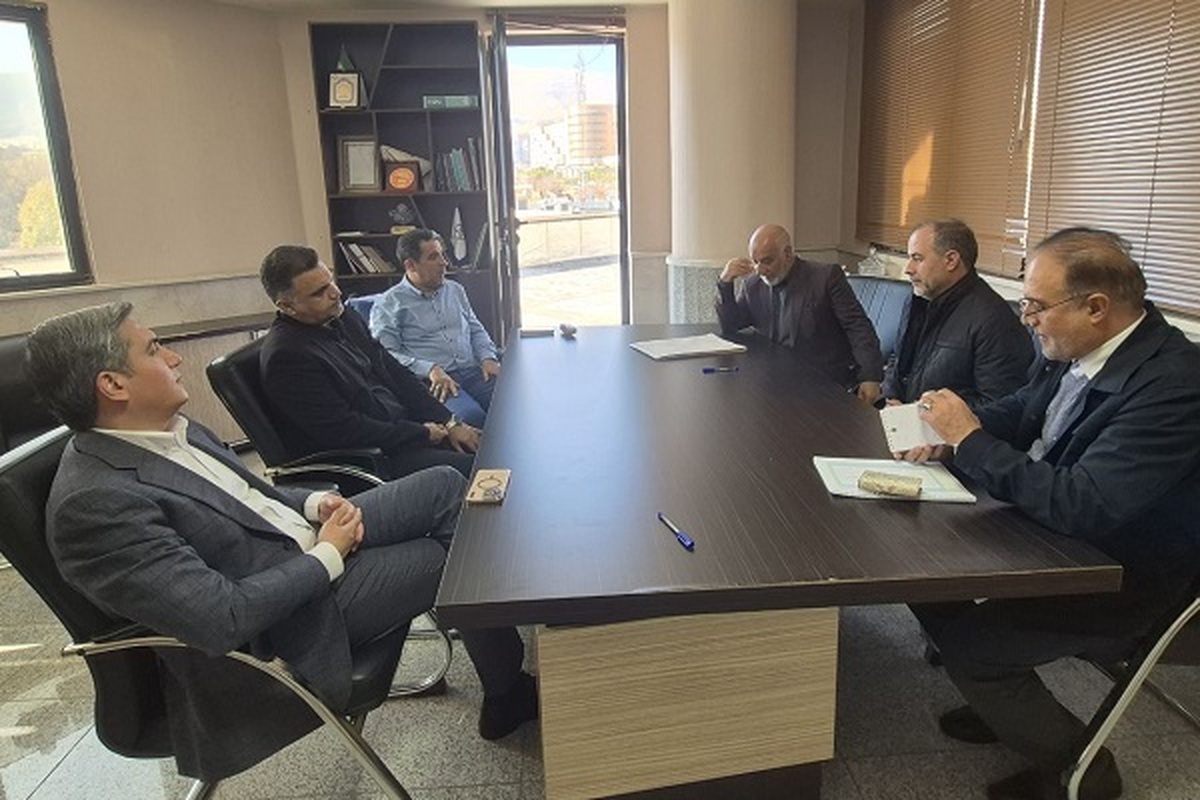 دیدار با نمایندگان مردم استان کردستان در مجلس شورای اسلامی