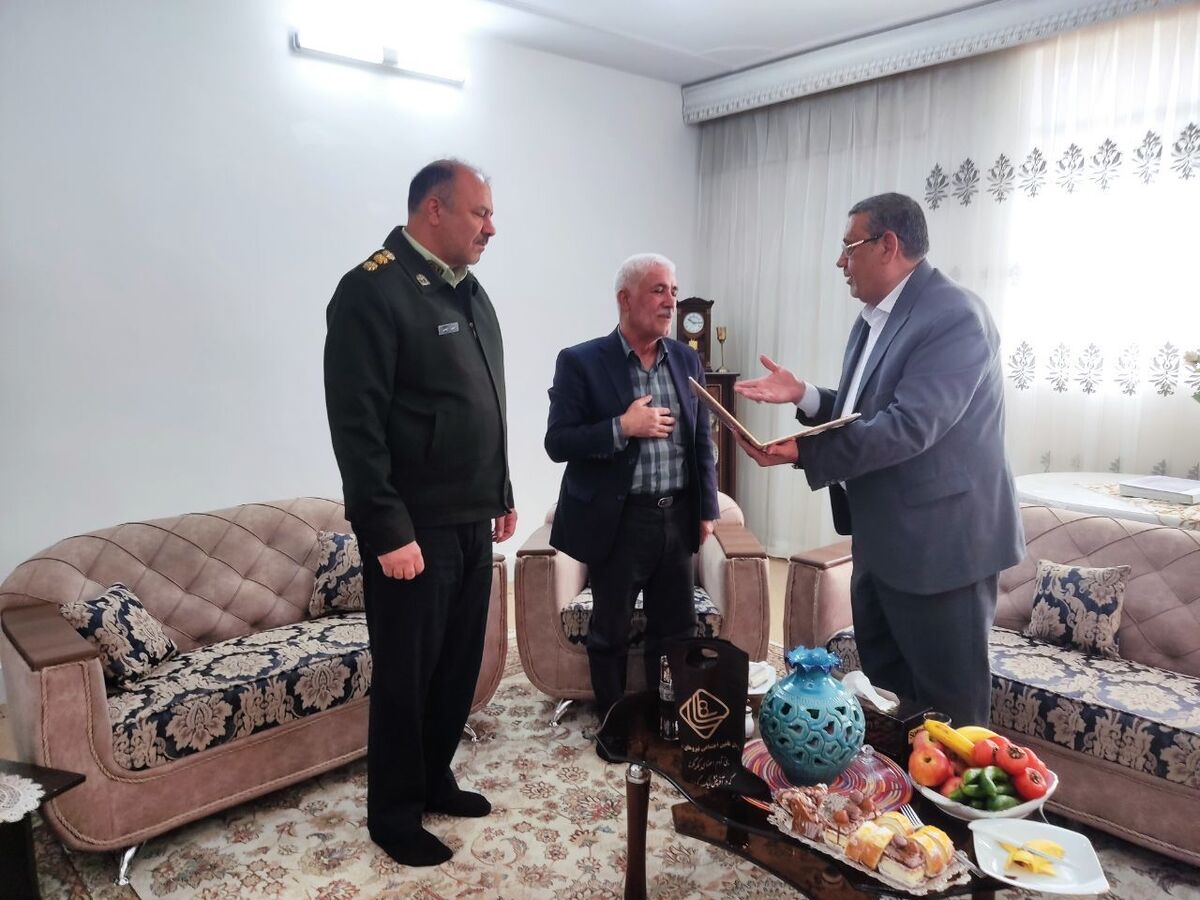 دیدار با ۲ نفر پیشکسوت بازنشسته شهرستان بروجرد