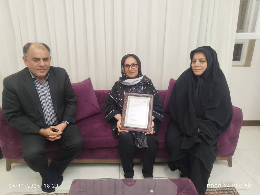 دیدار مدیر ارشد اداره بازنشستگی نیروهای مسلح استان البرز با 10 نفر از اعضای وابسته فراجا استان البرز دیدار مدیر ارشد اداره بازنشستگی نیروهای مسلح استان البرز با 10 نفر از اعضای وابسته فراجا استان البرز