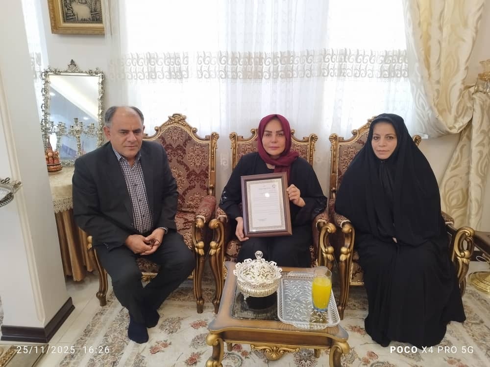 دیدار مدیر ارشد اداره بازنشستگی نیروهای مسلح استان البرز با 10 نفر از اعضای وابسته فراجا استان البرز دیدار مدیر ارشد اداره بازنشستگی نیروهای مسلح استان البرز با 10 نفر از اعضای وابسته فراجا استان البرز